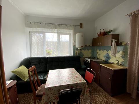 будинок за адресою Вишнева