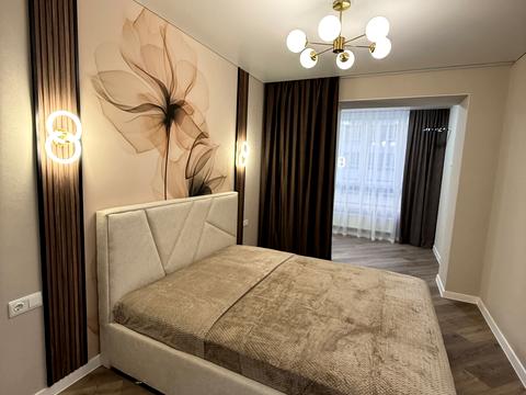 квартира по адресу Степана Бандери ул., 7/1