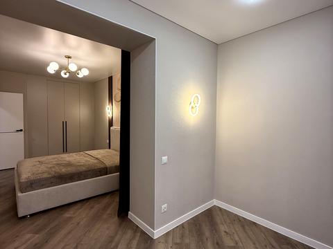 квартира по адресу Степана Бандери ул., 7/1