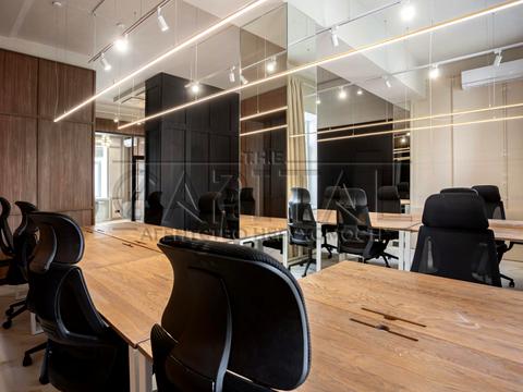 комерційна за адресою Еспланадна вул., 32Б