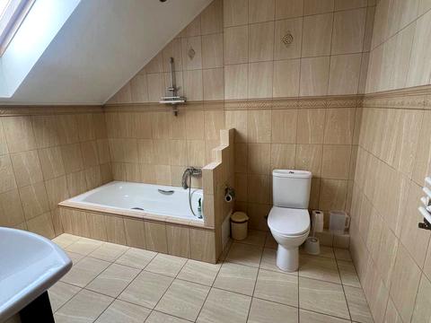 квартира за адресою Миколи Лукаша вул., 3