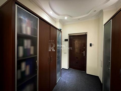 комерційна за адресою Князів Острозьких вул. (Московська), 46