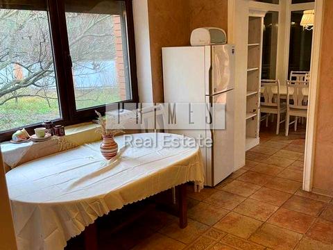 дом по адресу Апрельская ул.