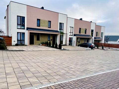 дом по адресу Вереснева ул.