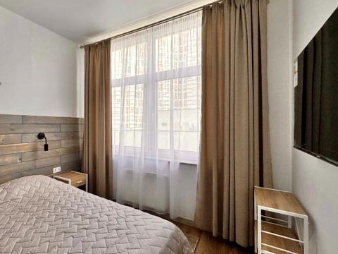 квартира за адресою Київ, Микільсько-Слобідська вул., 11