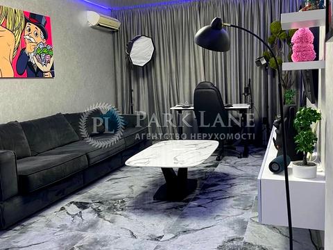 квартира по адресу Михаила Максимовича ул. (Трутенко Онуфрия), 3-Г