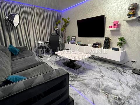 квартира по адресу Михаила Максимовича ул. (Трутенко Онуфрия), 3-Г