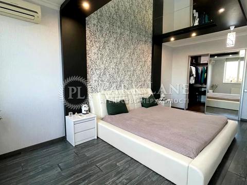 квартира по адресу Михаила Максимовича ул. (Трутенко Онуфрия), 3-Г