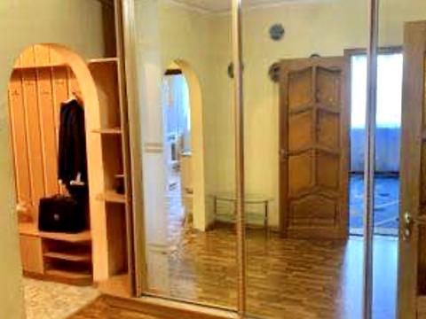 квартира за адресою Архітектора Ніколаєва вул., 5