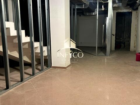 комерційна за адресою Шевченка бульв., 352