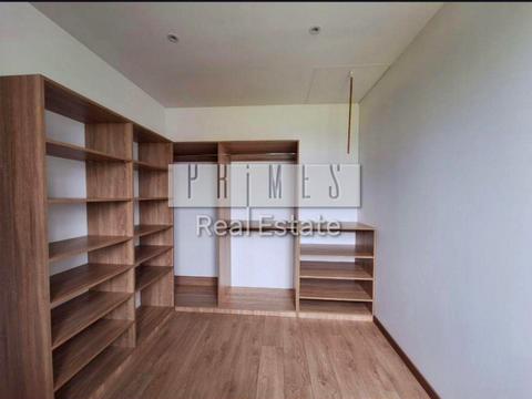 будинок за адресою Олександра Довженка вул.