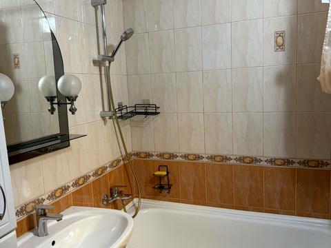 квартира за адресою Корабелів просп., 12