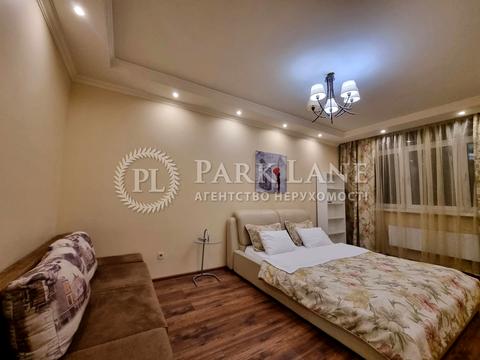 квартира по адресу Миколы Бажана просп., 8-Б