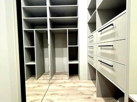 квартира за адресою Радистів вул., 40-В