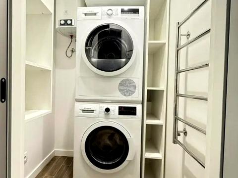 квартира за адресою Радистів вул., 40-В