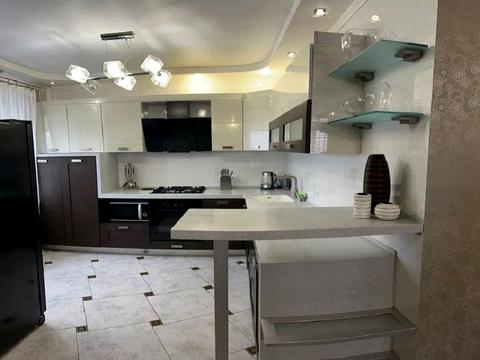 квартира за адресою Володимира Усенка пров. (Соціалістичний), 25