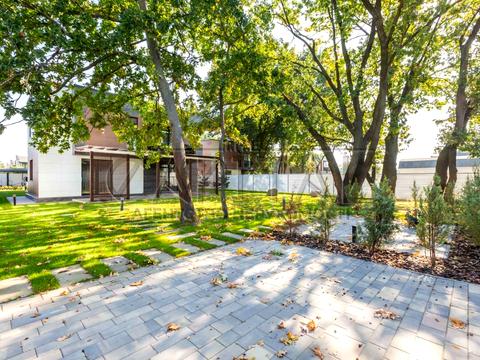 дом по адресу Осіння