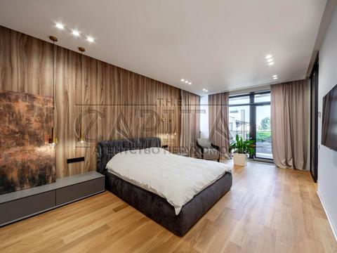 дом по адресу Осіння