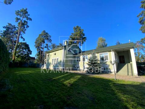 будинок за адресою Мрії вул.