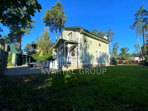 будинок за адресою Мрії вул.