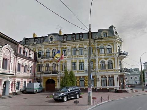 коммерческая по адресу Хорива ул., 7а