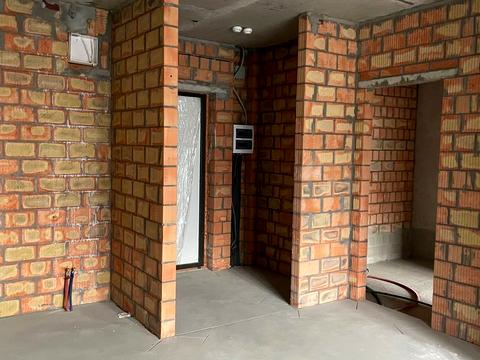 комерційна за адресою Зарічна вул., 6