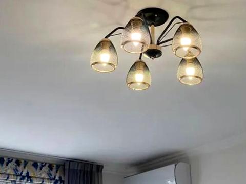 квартира по адресу Академіка Кіпріанова ул., 4