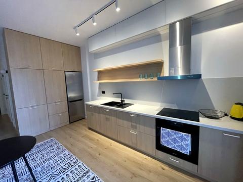 квартира за адресою Київ, Набережно-Рибальська дорога вул., 9