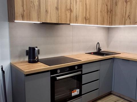 квартира за адресою Залізнична вул., 9Б