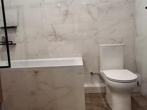 квартира за адресою Залізнична вул., 9Б