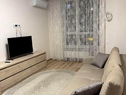 квартира за адресою Миру вул., 4