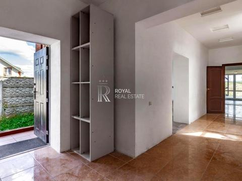 будинок за адресою Вишнева