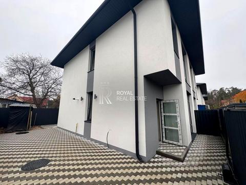 будинок за адресою Івана Багряного вул.