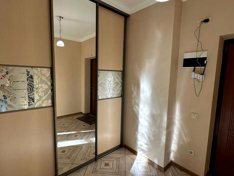 квартира за адресою Залізнична вул., 11