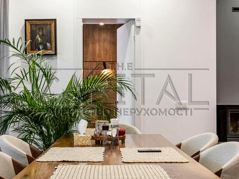 будинок за адресою Київська