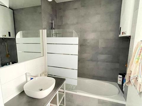 квартира за адресою Полковника Гуляєва просп. (Маршала Жукова), 111