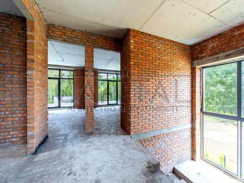 будинок за адресою вул. Ганни Ярославни