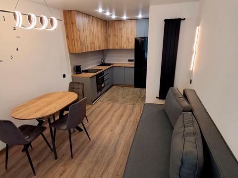 квартира за адресою Залізнична вул., (Будинок 9)