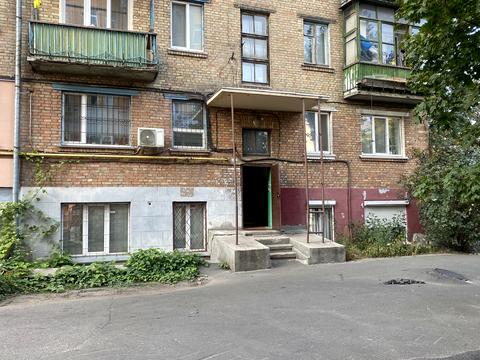 комерційна за адресою Набережно-Лугова вул., 3