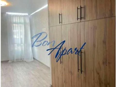 квартира по адресу Любомира Гузара просп. (Космонавта Комарова), 13