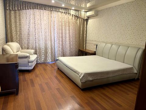 квартира по адресу Владимира Антоновича ул. (Свердлова), 18