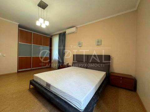 будинок за адресою с. Козин, Дачна вул.