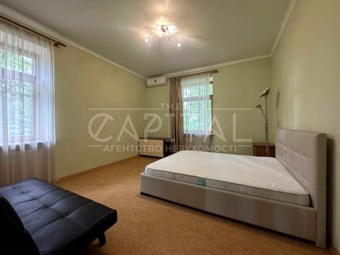 будинок за адресою с. Козин, Дачна вул.