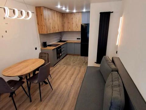 квартира за адресою Залізнична вул., 9Б