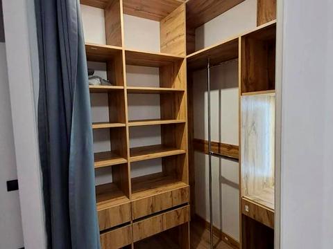 квартира за адресою Залізнична вул., 9Б