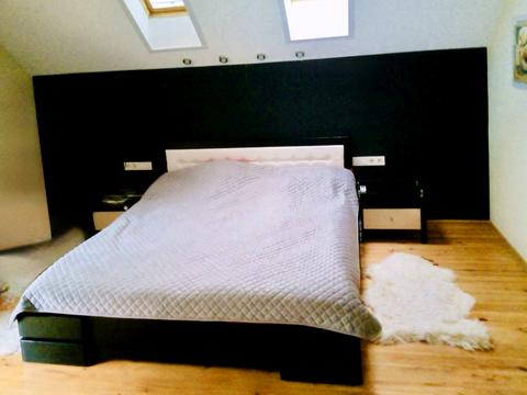 будинок за адресою Набережна вул.