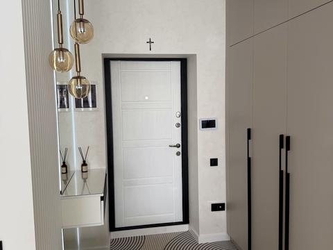 квартира за адресою Новояворівськ, Михайла Вербицького вул., 12