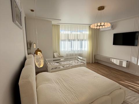 квартира за адресою Новояворівськ, Михайла Вербицького вул., 12