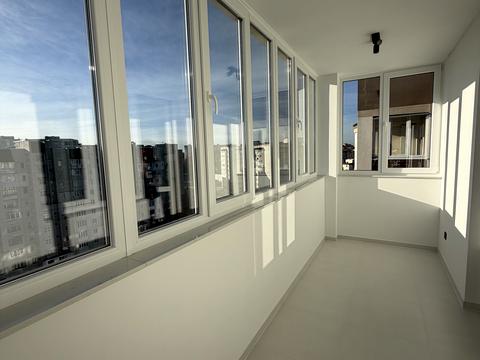 квартира за адресою Новояворівськ, Михайла Вербицького вул., 12