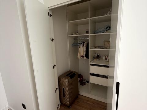 квартира за адресою Новояворівськ, Михайла Вербицького вул., 12